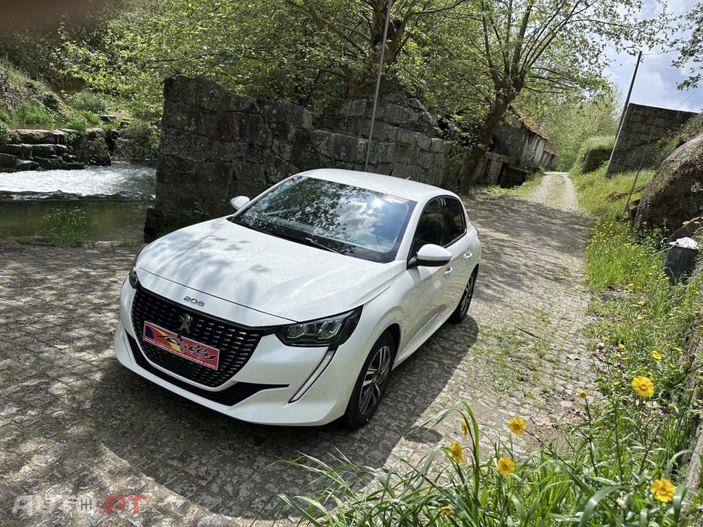 Peugeot 208 1.5 BlueHDi Allure