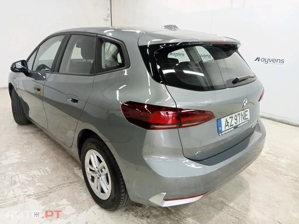 BMW 225 e xDrive