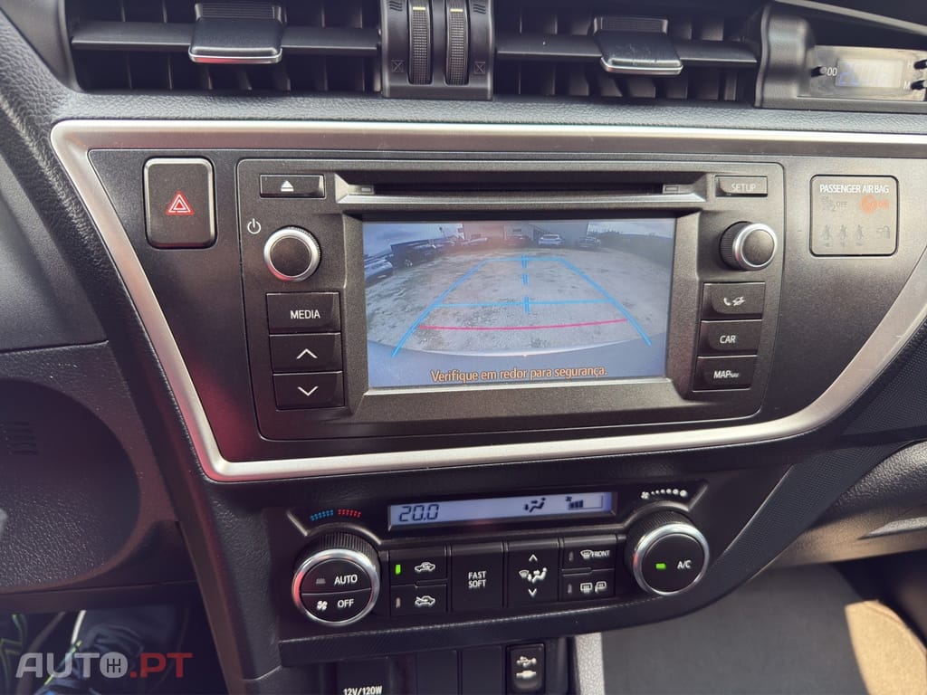 Toyota Auris 1.4 D-4D Exclusive