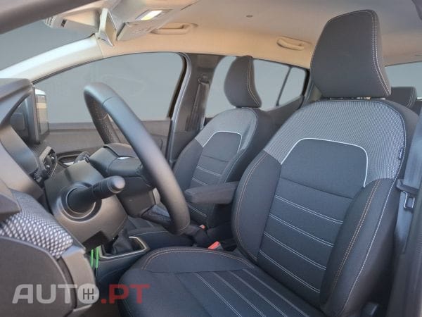 Dacia Sandero ECO-G 100 Bi-Fuel Stepway Essential — fotografia 11
