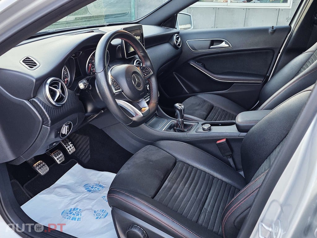 Mercedes-Benz A 180 d AMG Sport