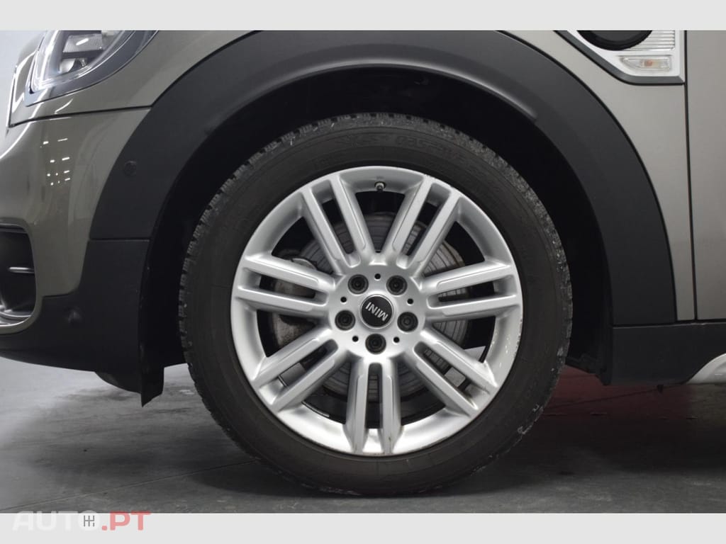 MINI Countryman Cooper S E ALL4 Auto