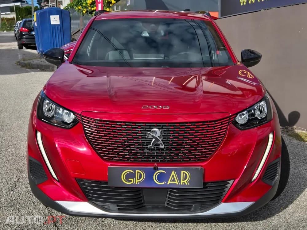 Peugeot E-2008 50 kWh Allure Pack