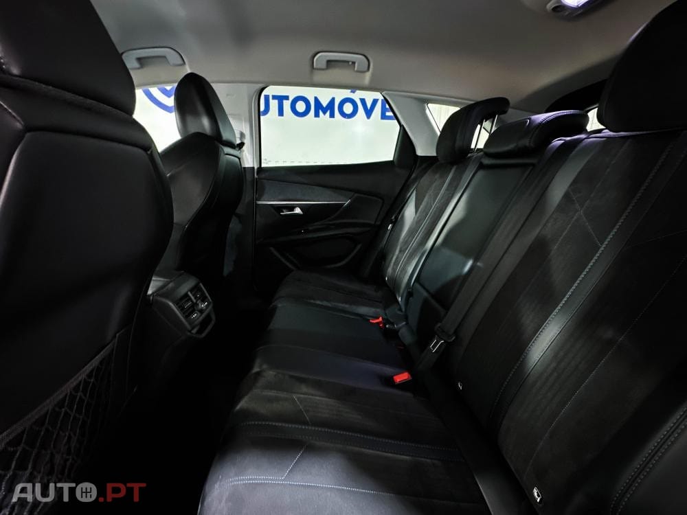 Peugeot 3008 1.6 BlueHDi Allure