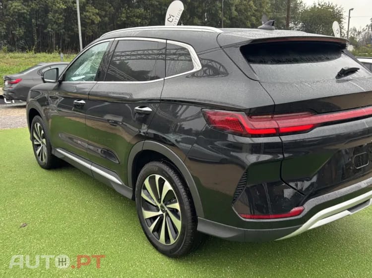 BYD Seal U 87 kWh design