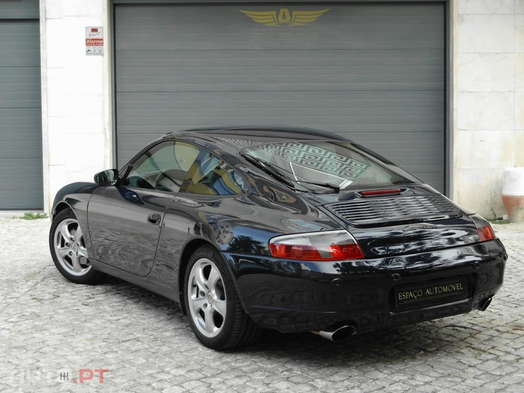 Porsche 996 Carrera Coupé