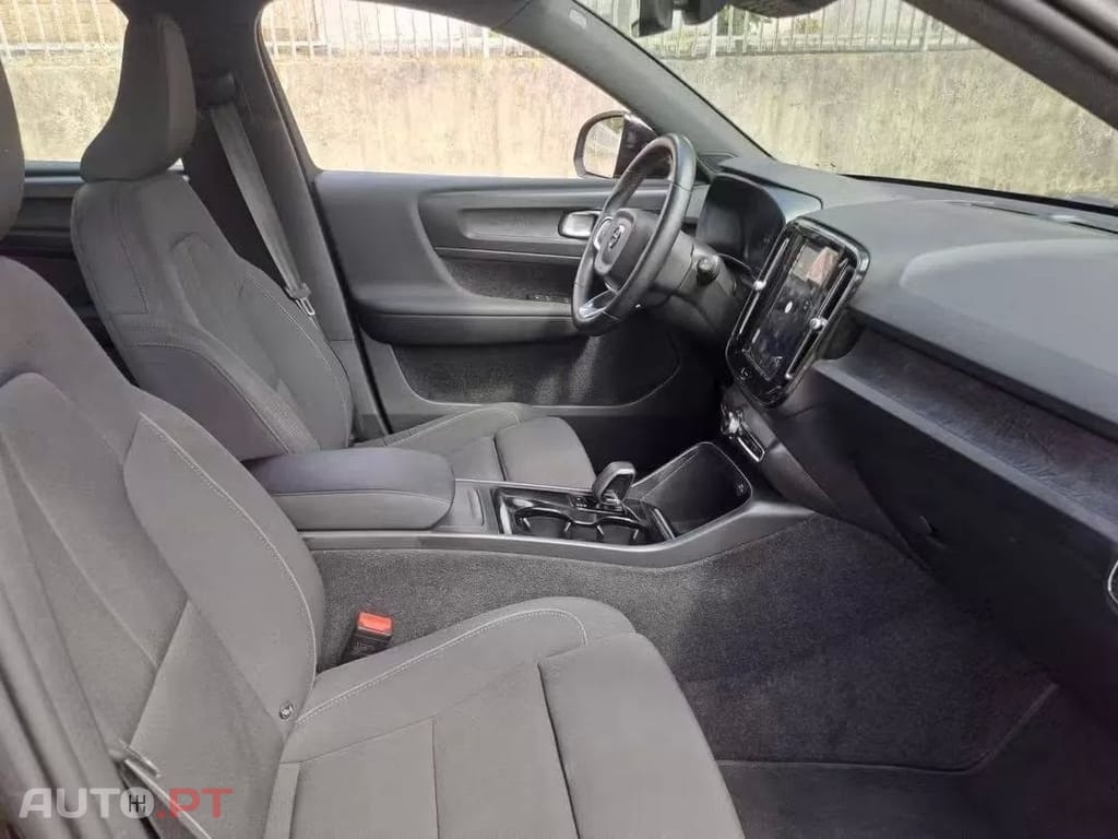 Volvo XC40 Recharge Plus