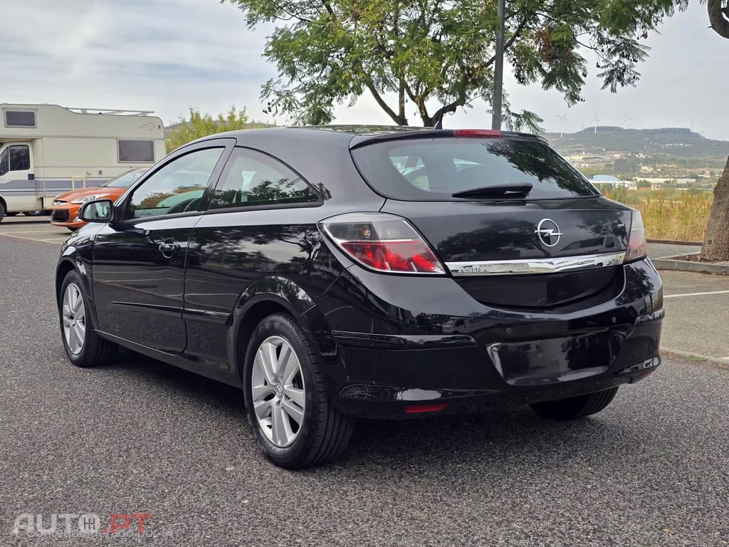 Opel Astra GTC 1.3 CDTI GTC 90 cvs Elegance