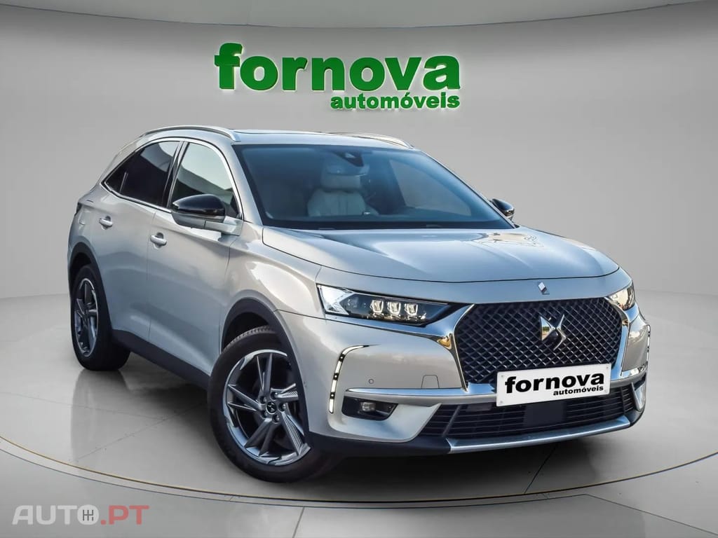 DS DS7 Crossback E-Tense 4x4 Rivoli 300cv