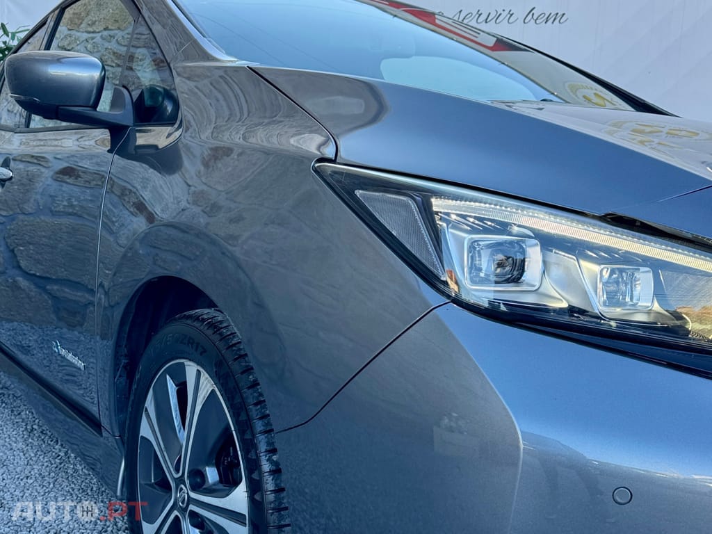 Nissan Leaf Tekna Two Tone+ProPilot Park