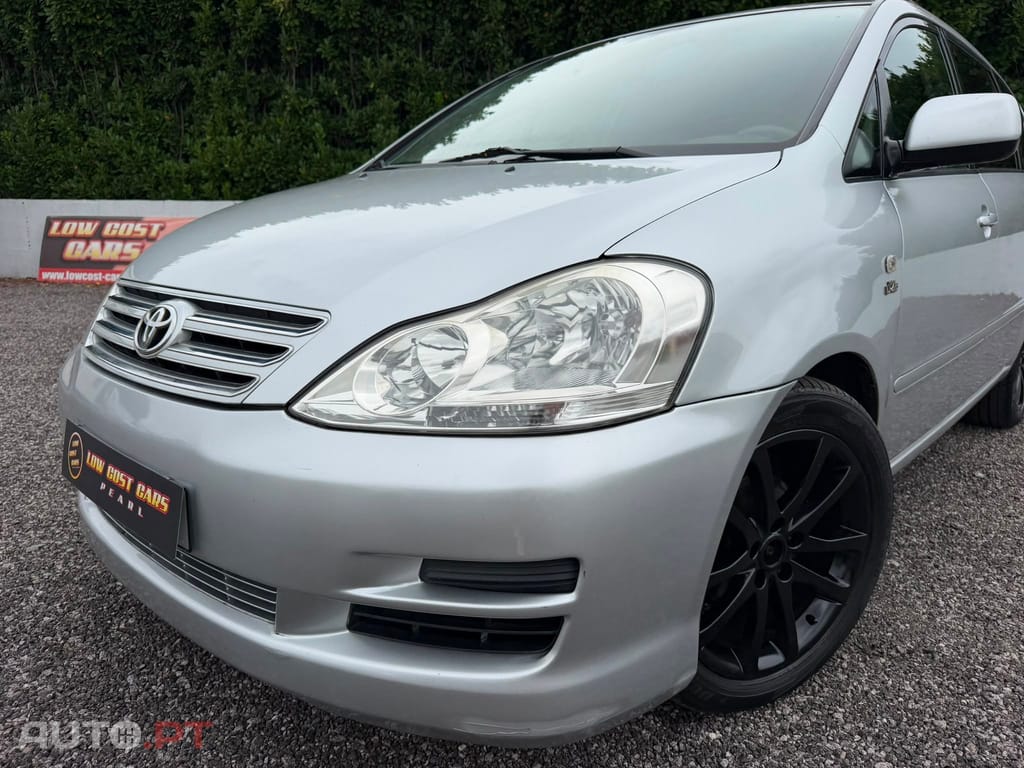 Toyota Avensis Verso 2.0 D-4D