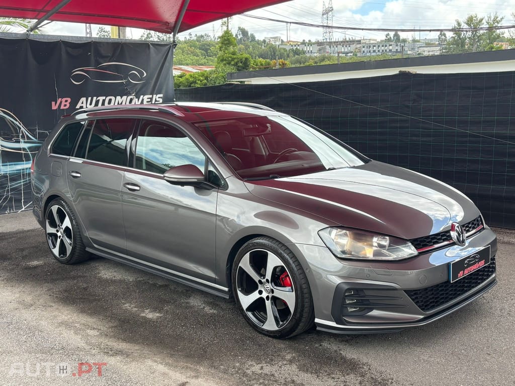 Volkswagen Golf 1.6 TDi GPS Edition DSG