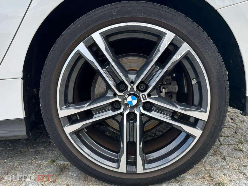 BMW 216 Gran Coupé d Pack Desportivo M