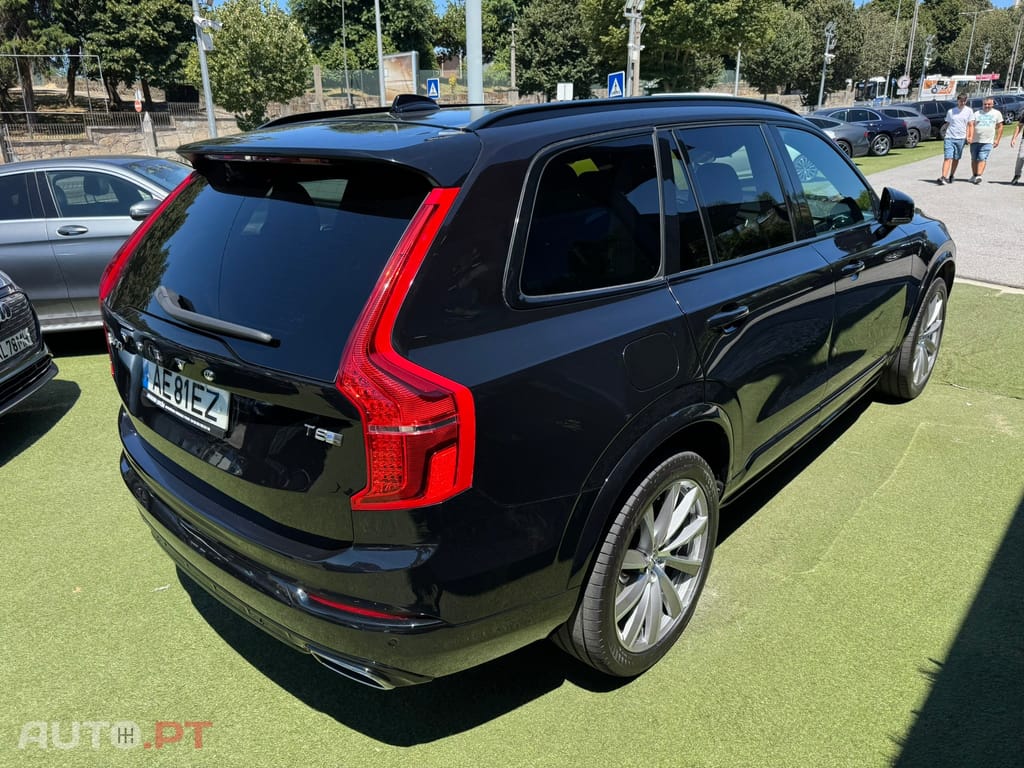 Volvo XC90 2.0 T8 PHEV R-Design AWD