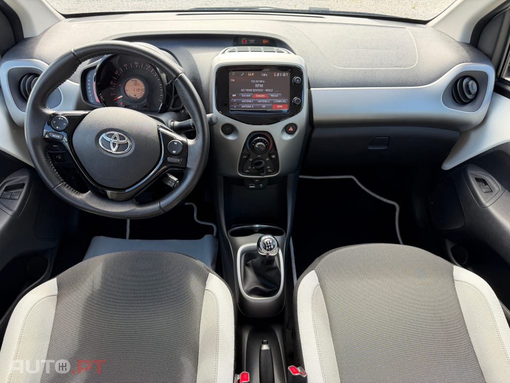 Toyota Aygo 1.0 X-Play+AC+X-Touch
