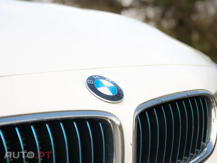 BMW 330 e iPerformance Line Luxury