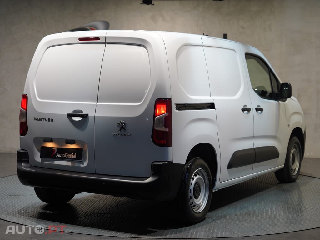 Peugeot Partner 1.5 BlueHDi Pro Standard