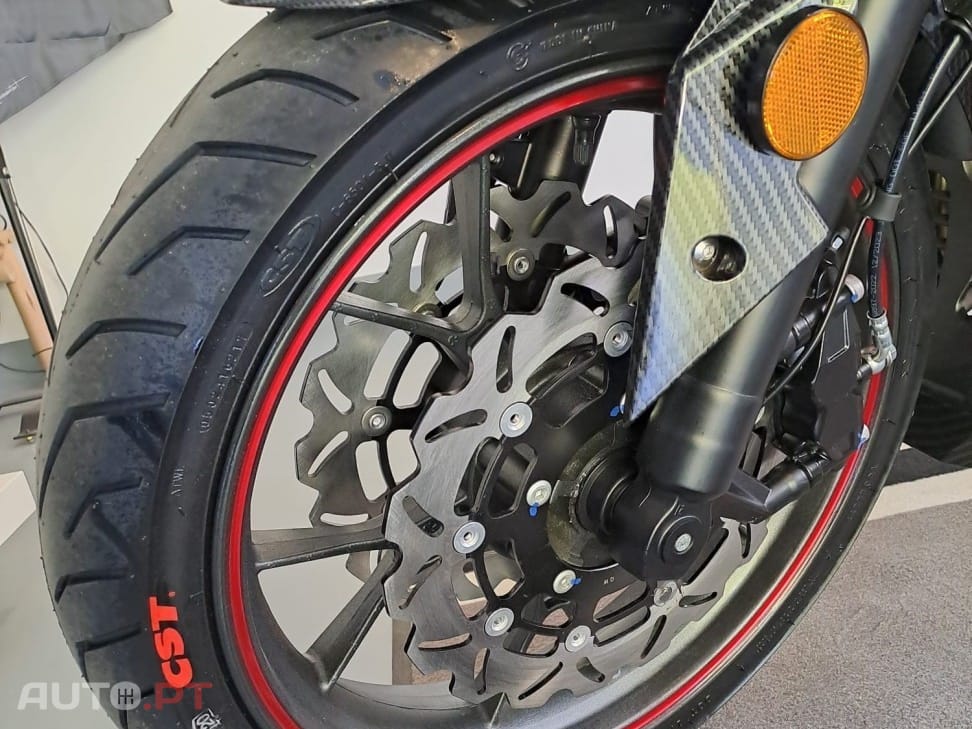 Mitt 125 GP CARBON