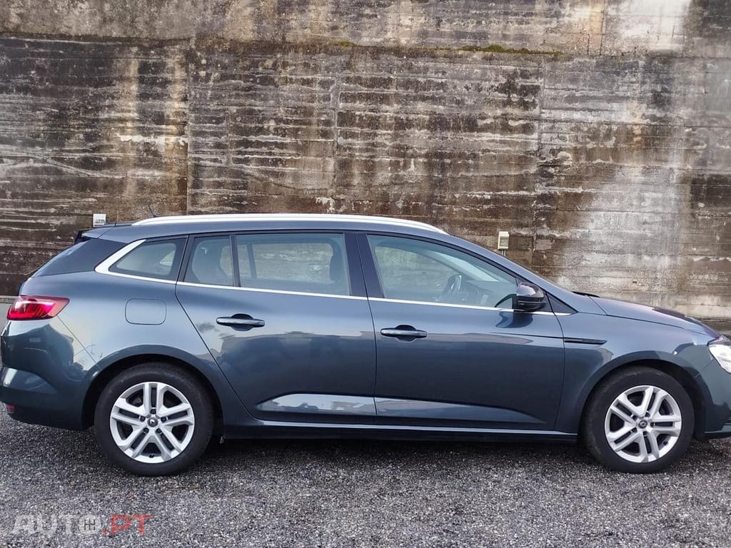 Renault Mégane Sport Tourer 1.5 Blue dCi Zen
