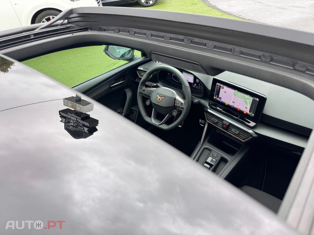 Cupra Leon 1.4 e-Hybrid VZ DSG