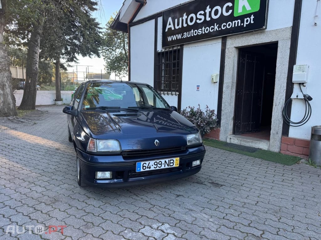 Renault Clio 1.8 16V