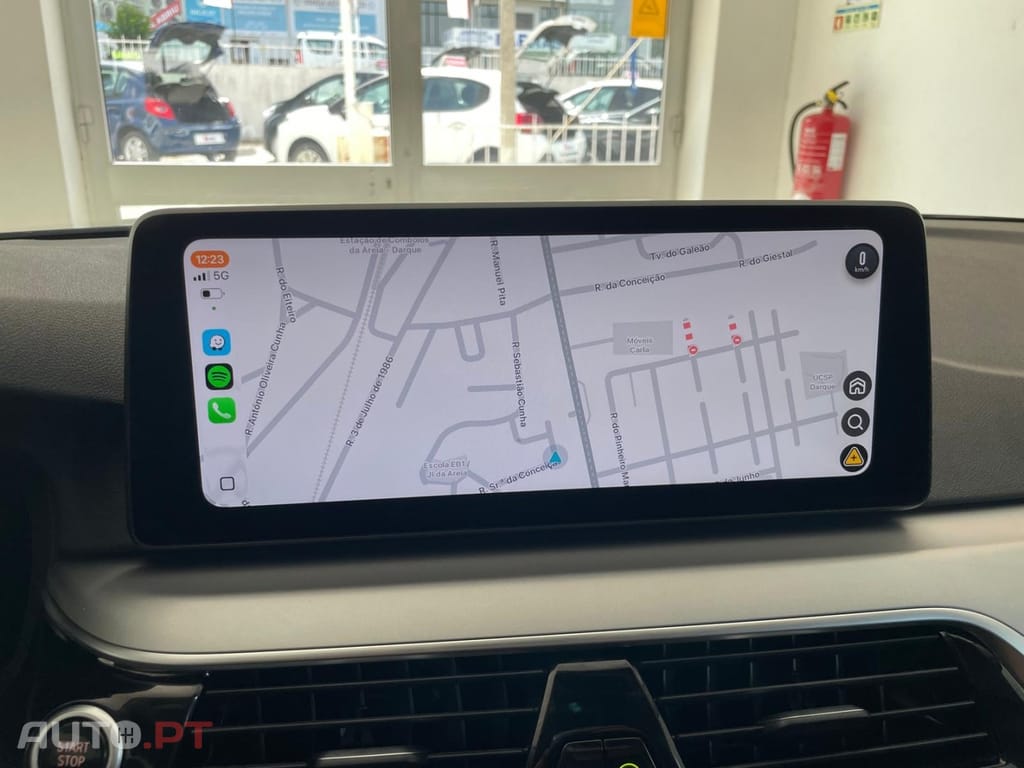 BMW 520 d Line Luxury Auto — fotografia 17