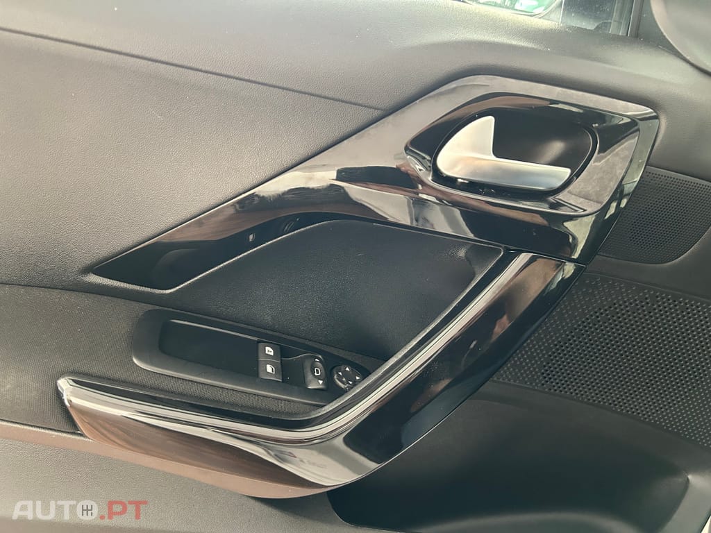 Peugeot 208 1.2 PureTech Active