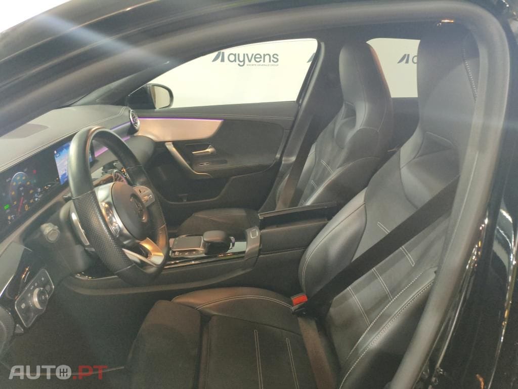Mercedes-Benz A 250 e AMG Line
