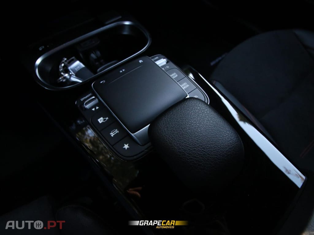 Mercedes-Benz CLA 250 AMG Line - Plug-In