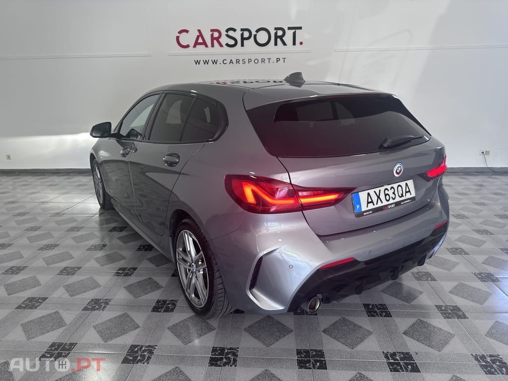 BMW 116 d Pack Desportivo M Auto