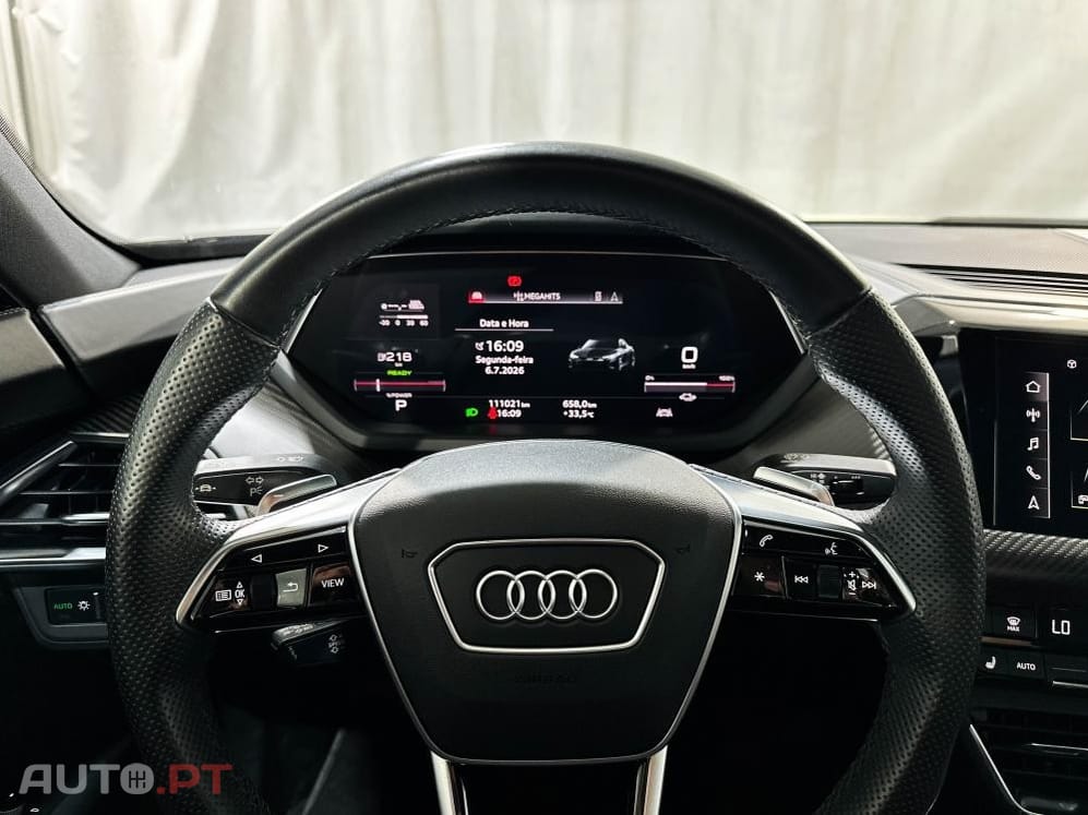 Audi E-Tron GT quattro