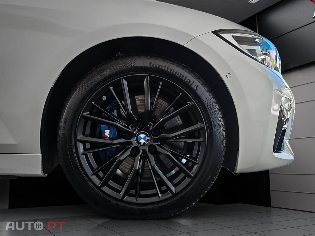 BMW 330 330e M Sport