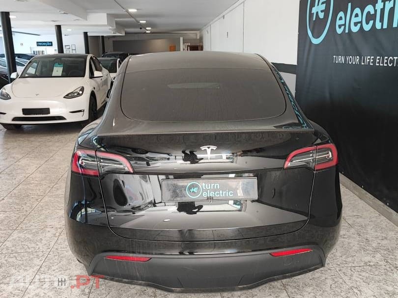 Tesla Model Y Tração Traseira