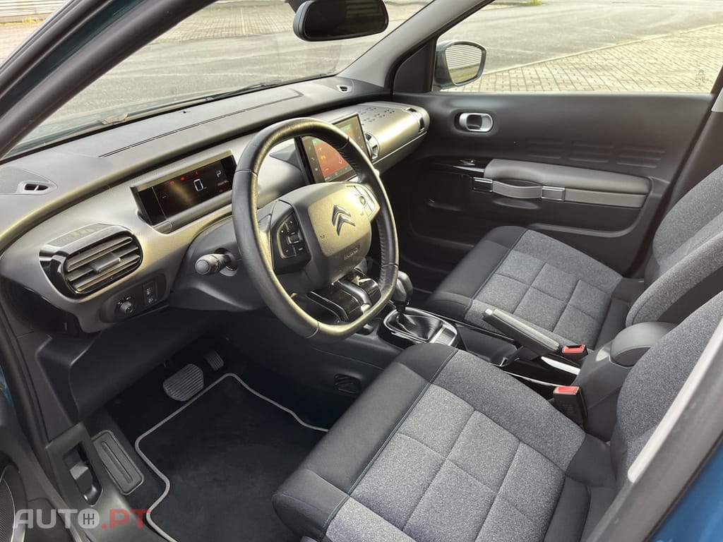 Citroen C4 Cactus Pure Tech 110 Stop&Start EAT6 Shine