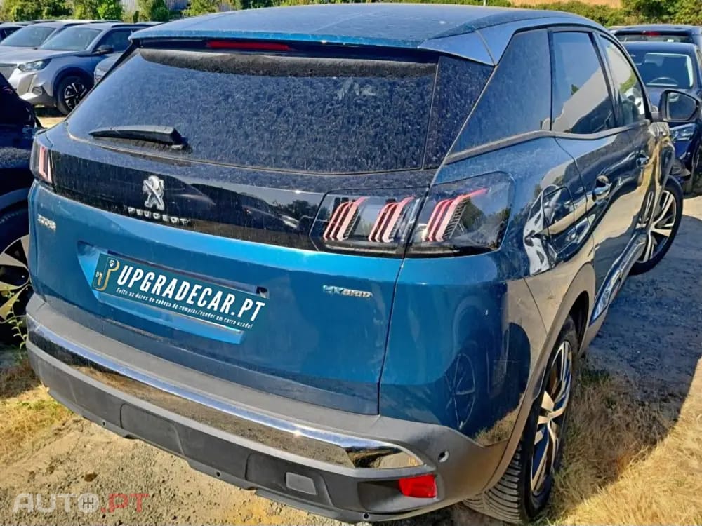Peugeot 3008 1.6 Hybrid Allure e-EAT8