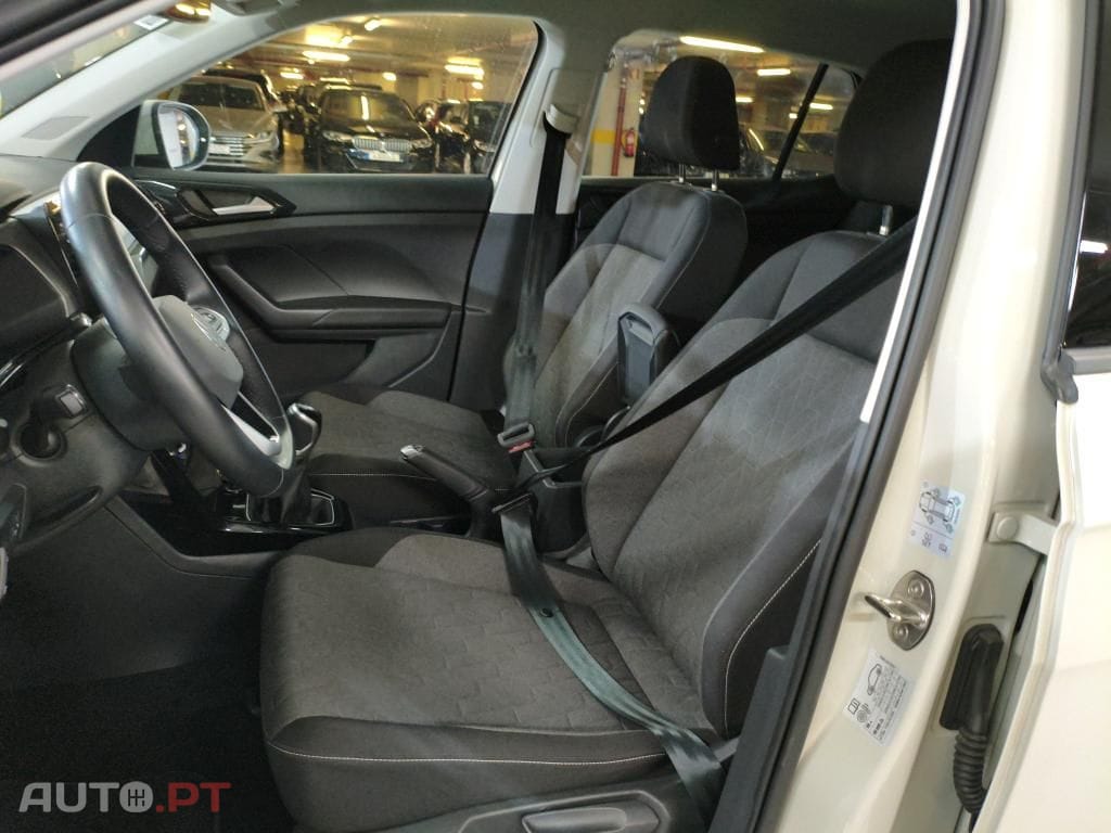 Volkswagen T-Cross 1.0 TSI Urban