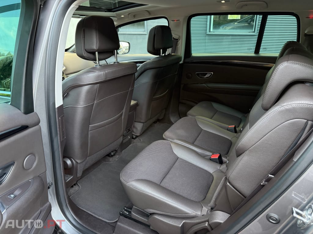 Renault Espace Energy dCi 130 Intens