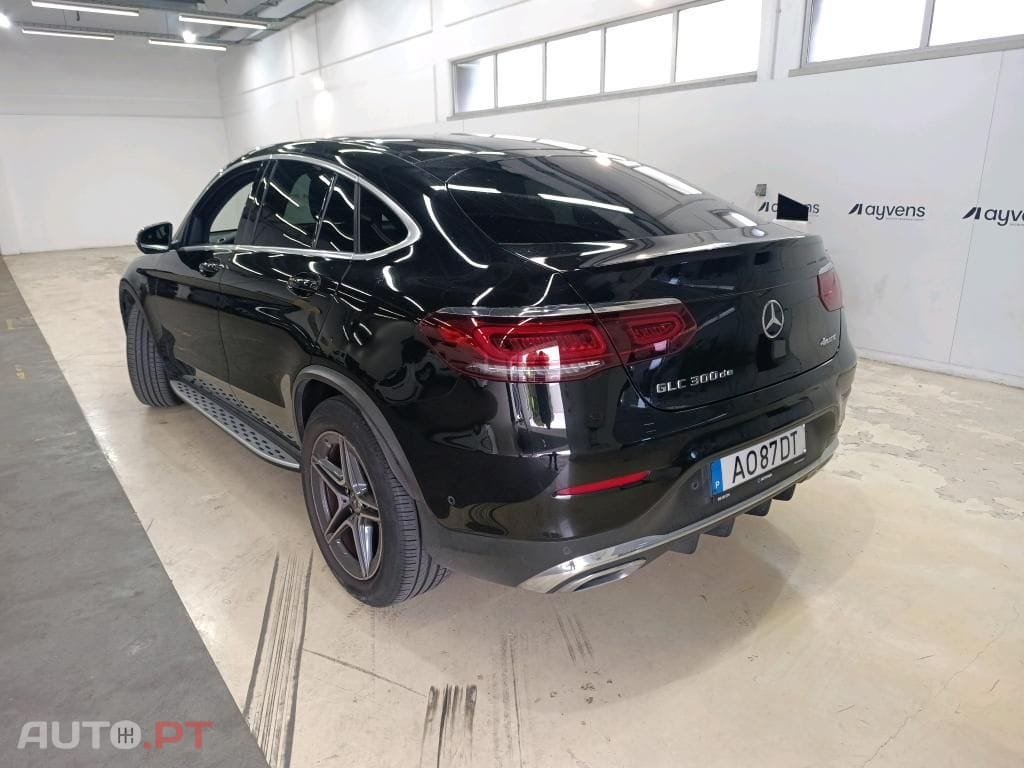 Mercedes-Benz GLC 300 e Coupé 4Matic