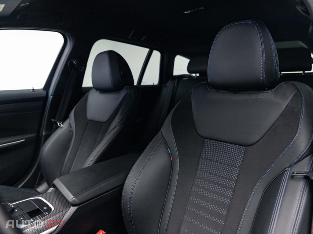 BMW 330 e Pack Desportivo M Auto