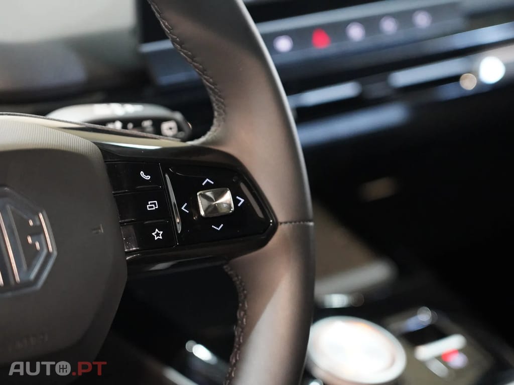 MG MG4 64 kWh Luxury