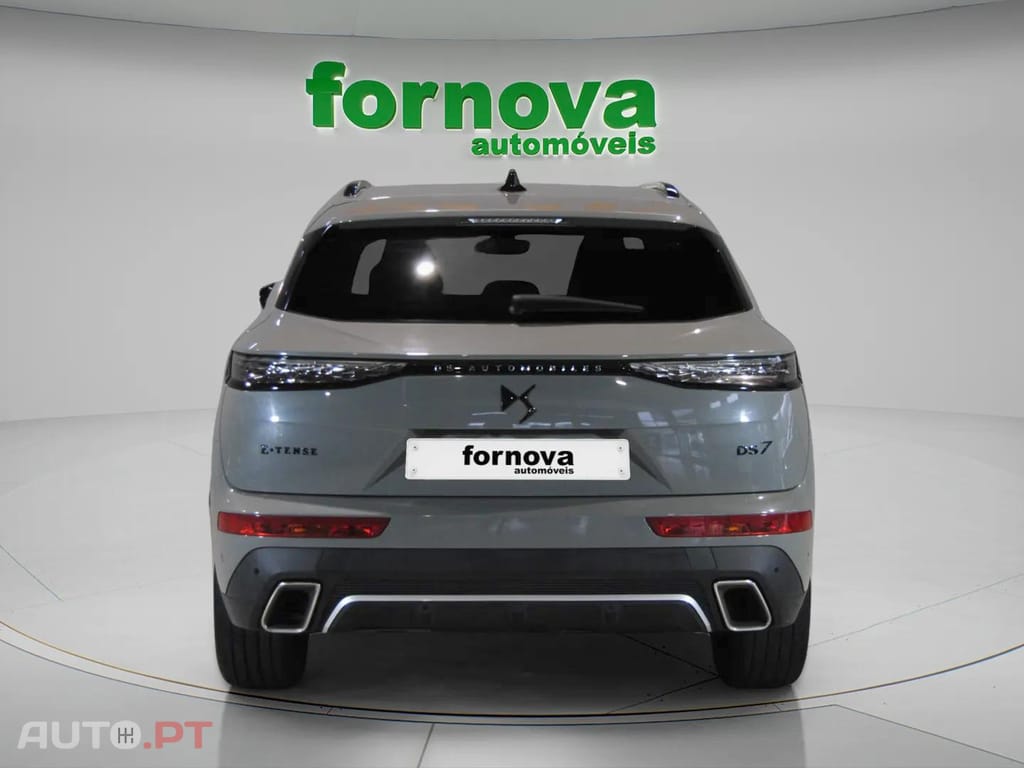 DS DS7 E-Tense Performance Line