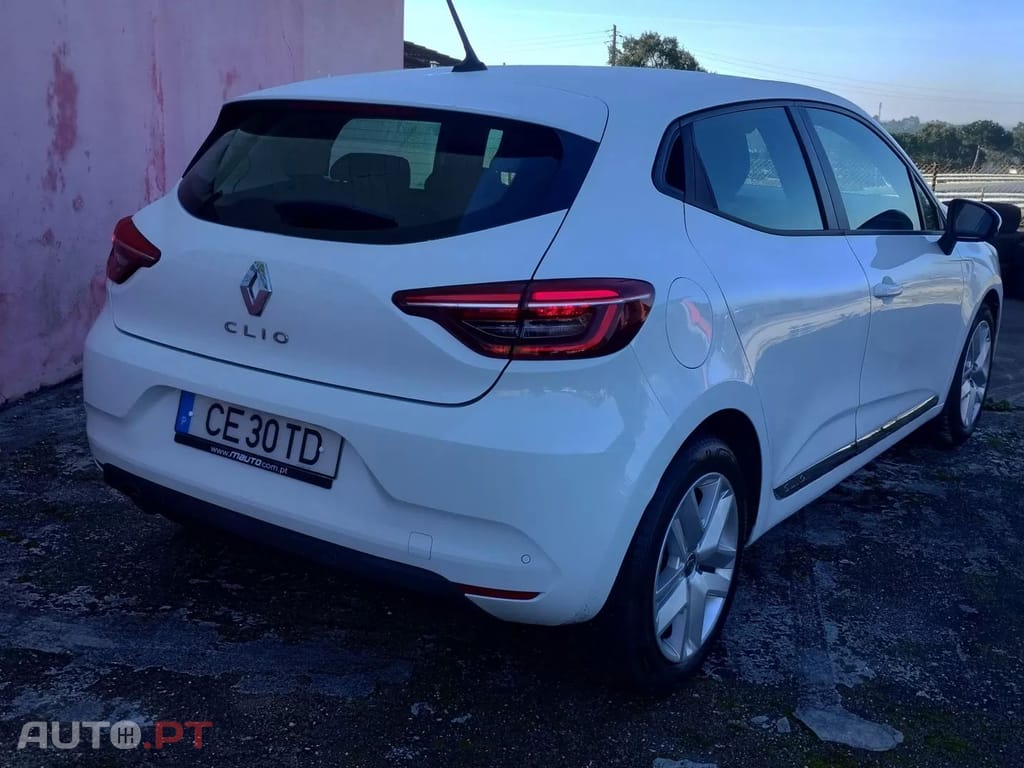 Renault Clio 1.0 TCe Business