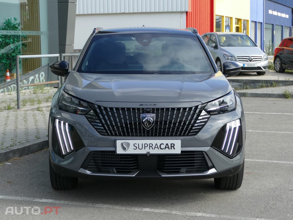 Peugeot 2008 1.2 PureTech GT EAT8
