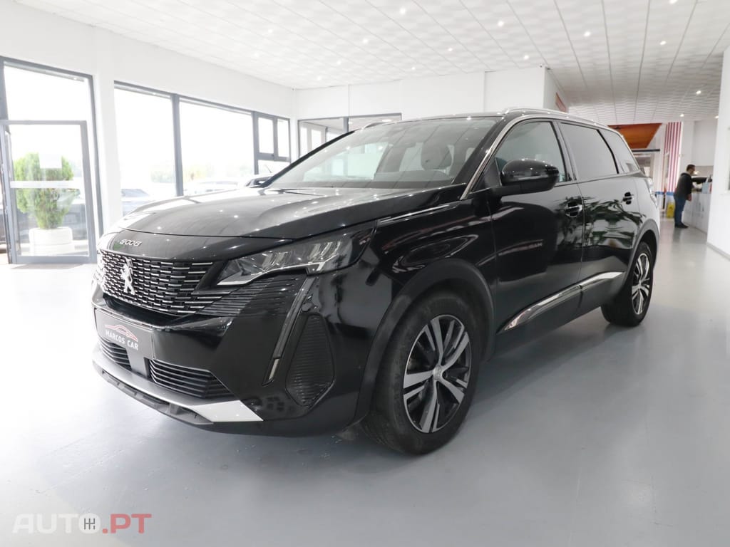 Peugeot 5008 1.5 BlueHDi Allure EAT8