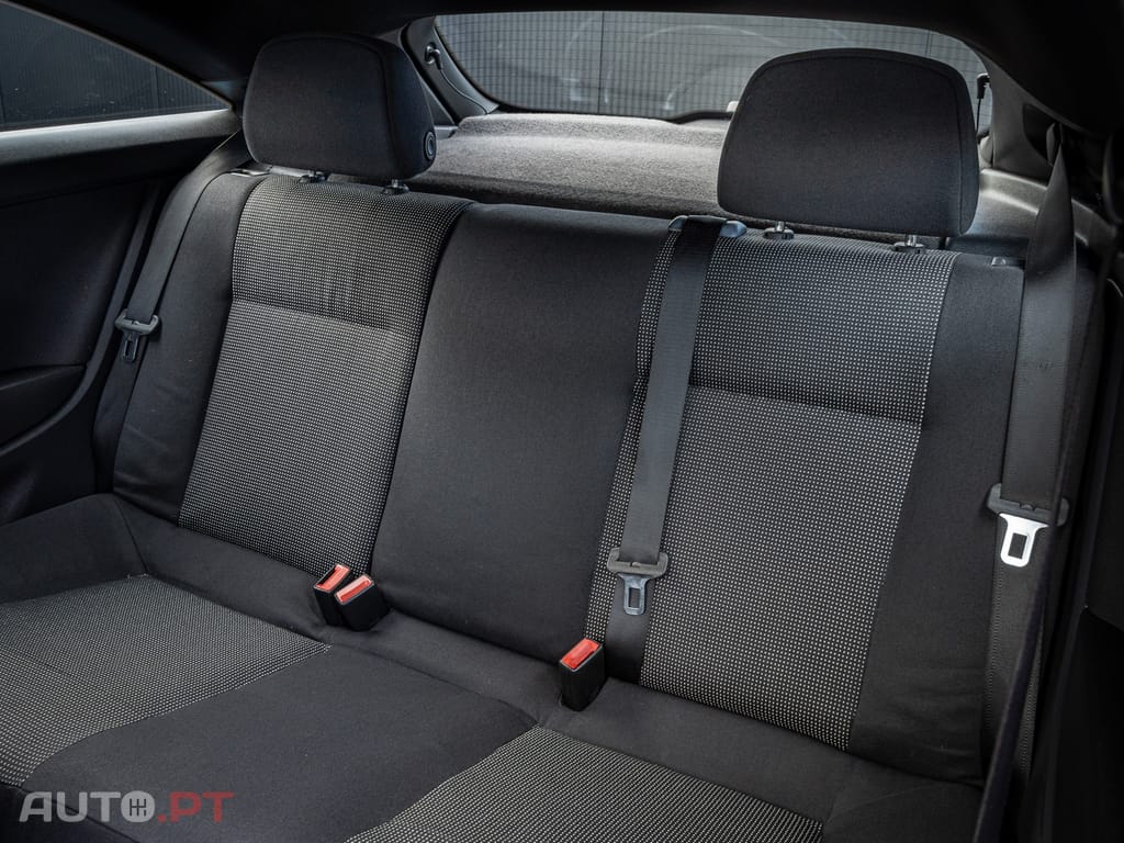 Opel Astra GTC 1.7 CDTi