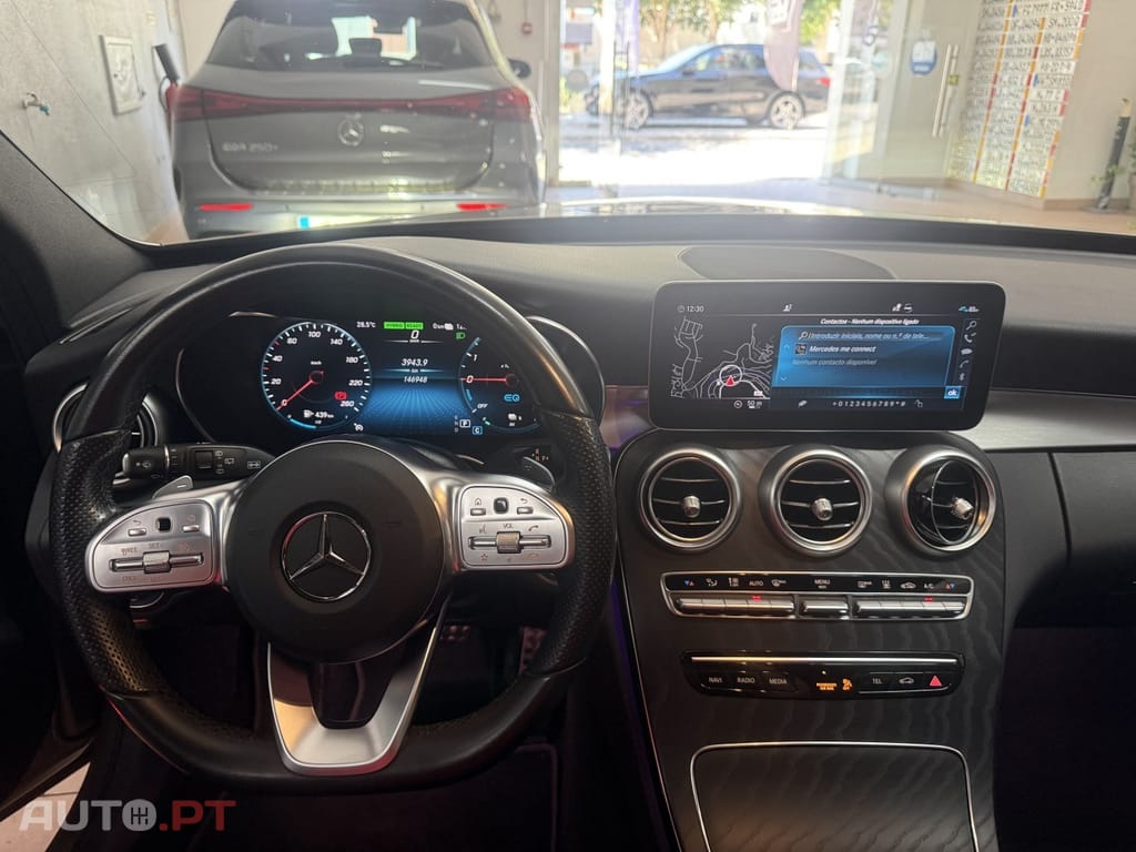 Mercedes-Benz C 300 de AMG Line — fotografia 13