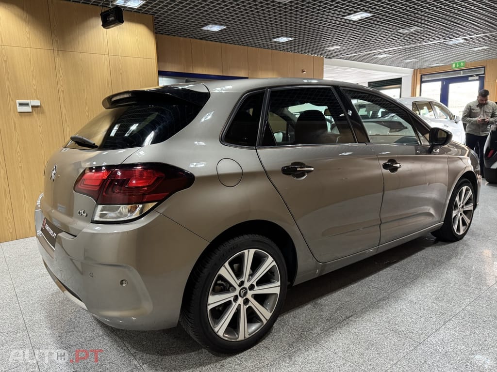 Citroen C4 1.6 BlueHDi Shine EAT6