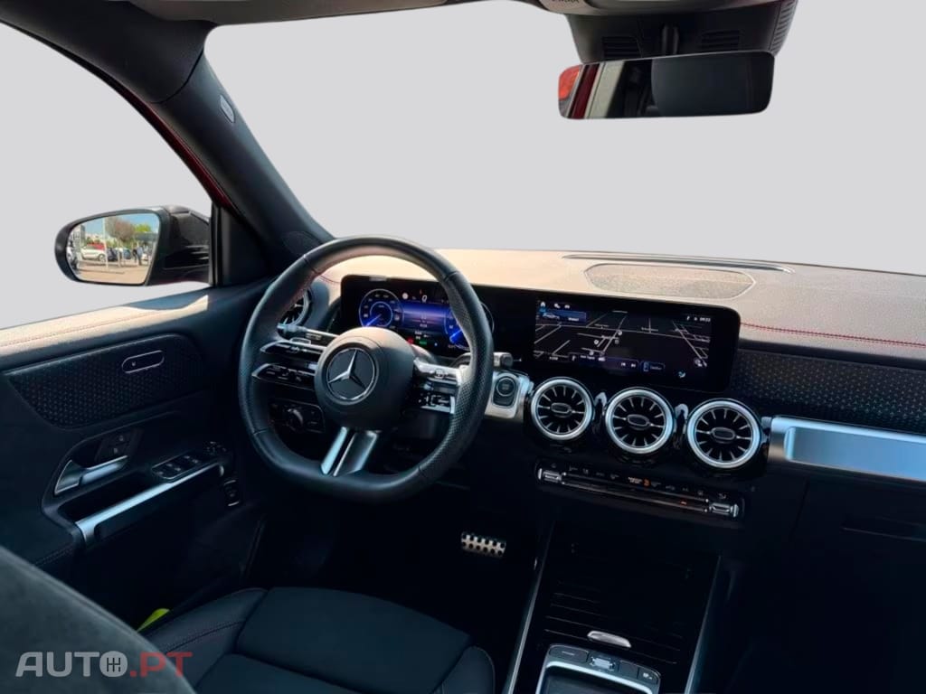 Mercedes-Benz EQB 300 4M AMG Adv  I.V.A DEDUTIVEL 