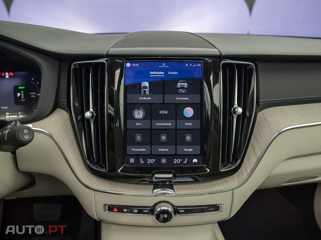 Volvo XC60 2.0 T6 PHEV Inscription AWD