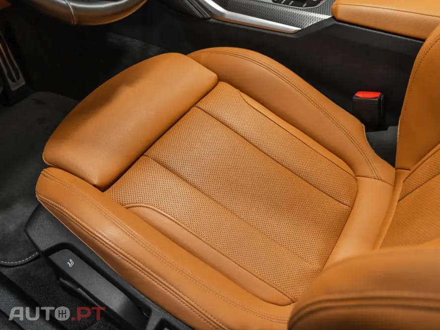 BMW i4 eDrive40 Pack Desportivo M Pro